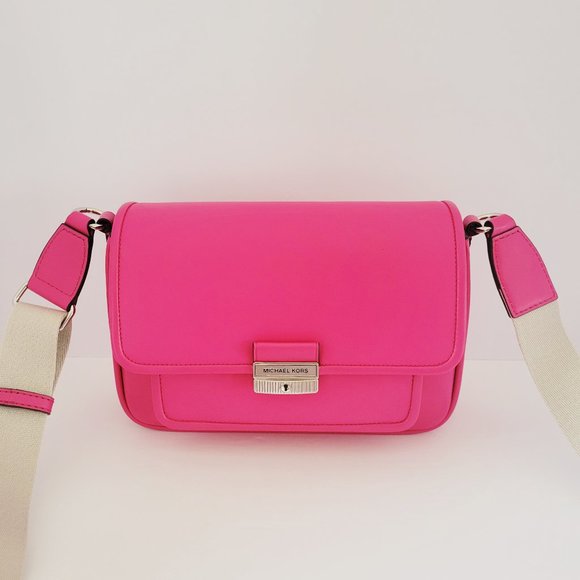 Michael Kors Bradshaw Medium Pocket Messenger Crossbody Handbag Dragonfruit - Picture 1 of 8